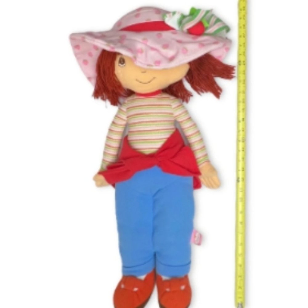 2003 Strawberry Shortcake plush doll
